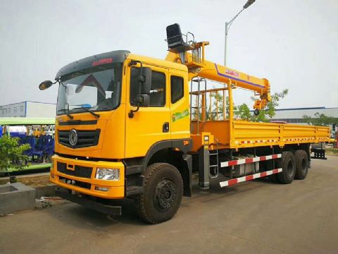 點擊查看詳細信息<br>標題：12噸前二后八隨車吊 閱讀次數：1822