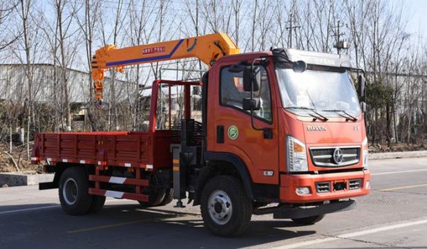 點擊查看詳細信息<br>標題：3.2噸大運隨車吊 閱讀次數：1969
