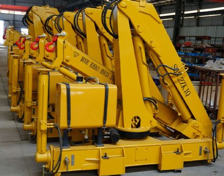點擊查看詳細信息<br>標題：SQ3S3  3.2噸折臂吊 閱讀次數：2524